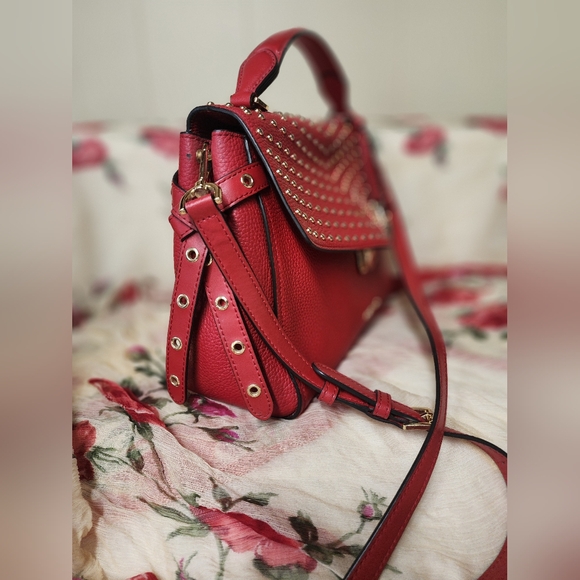 NWOT Michael Kors pebble leather red studded hand or shoulder bag - Picture 3 of 13